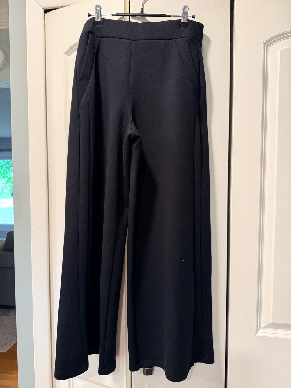 Matching Set Air Essential Jacket and wide leg pants. - Picture 3 of 4